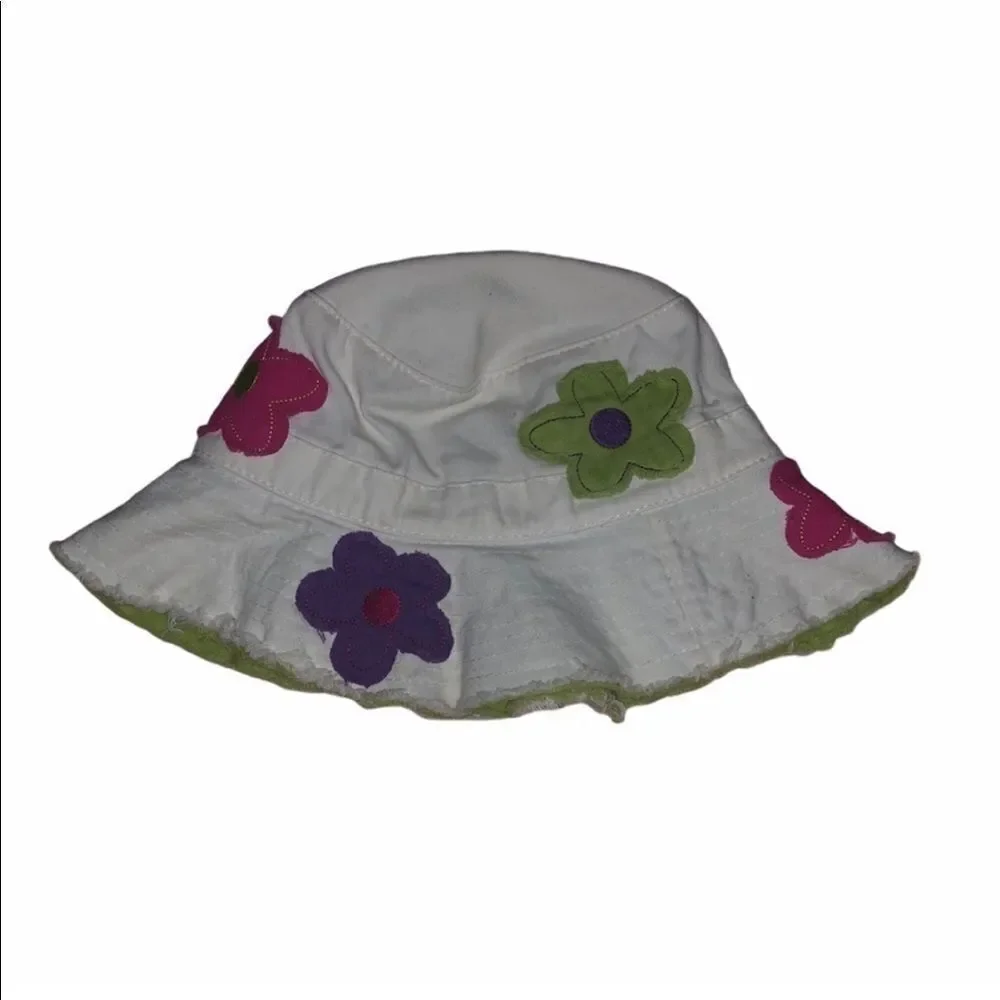 Kindercaps Y2K Floral Bucket Hat